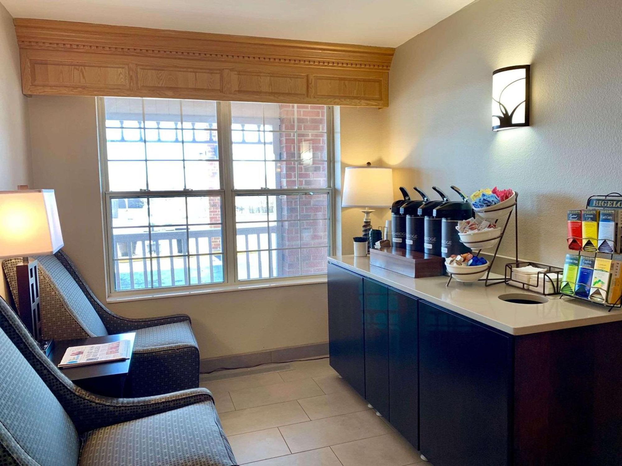 Country Inn & Suites By Radisson Kenosha - Pleasant Prairie Екстер'єр фото